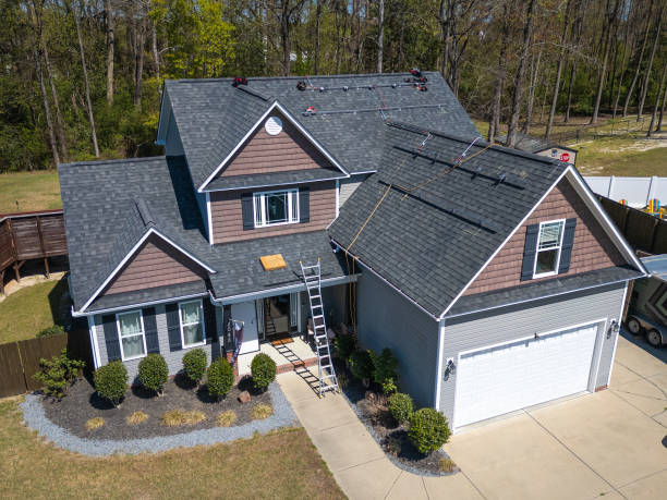 Best Emergency Roof Repair Services  in Setauket, NY